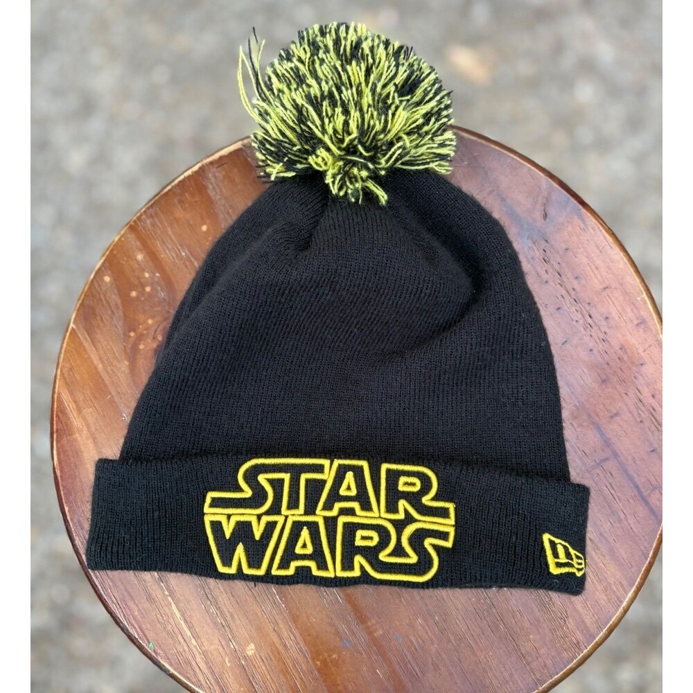 Star Wars Beanie OS Black Knit Stretch Construction Fold-over Ribbed Cuff
